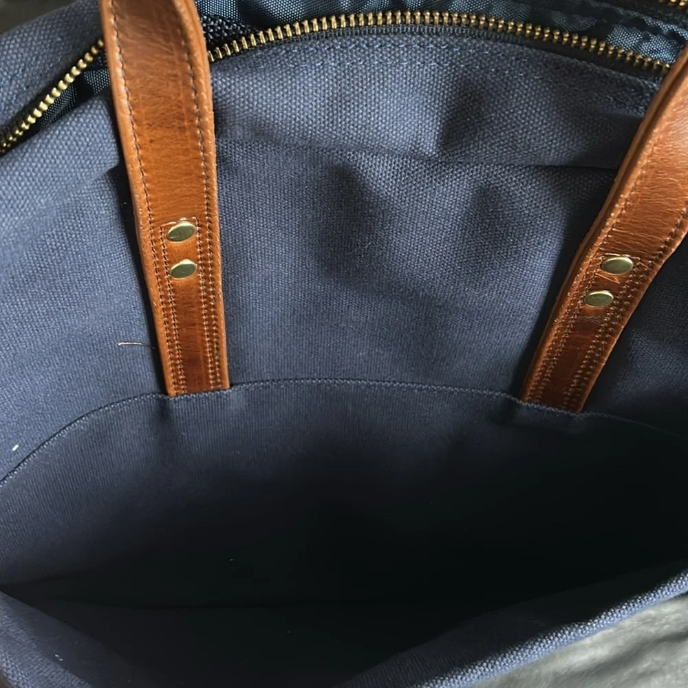 Hudson Sutler Heritage Slim Briefcase navy with leather handles